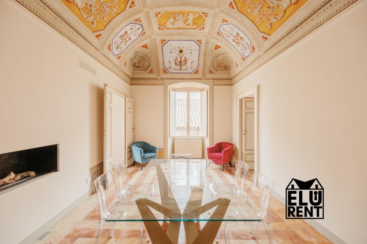 Sotto Gli Affreschi Del 1800 Con Colazione Inclusa Assisi Eksteriør billede